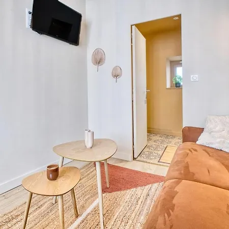 Le Mataguerre Apartment